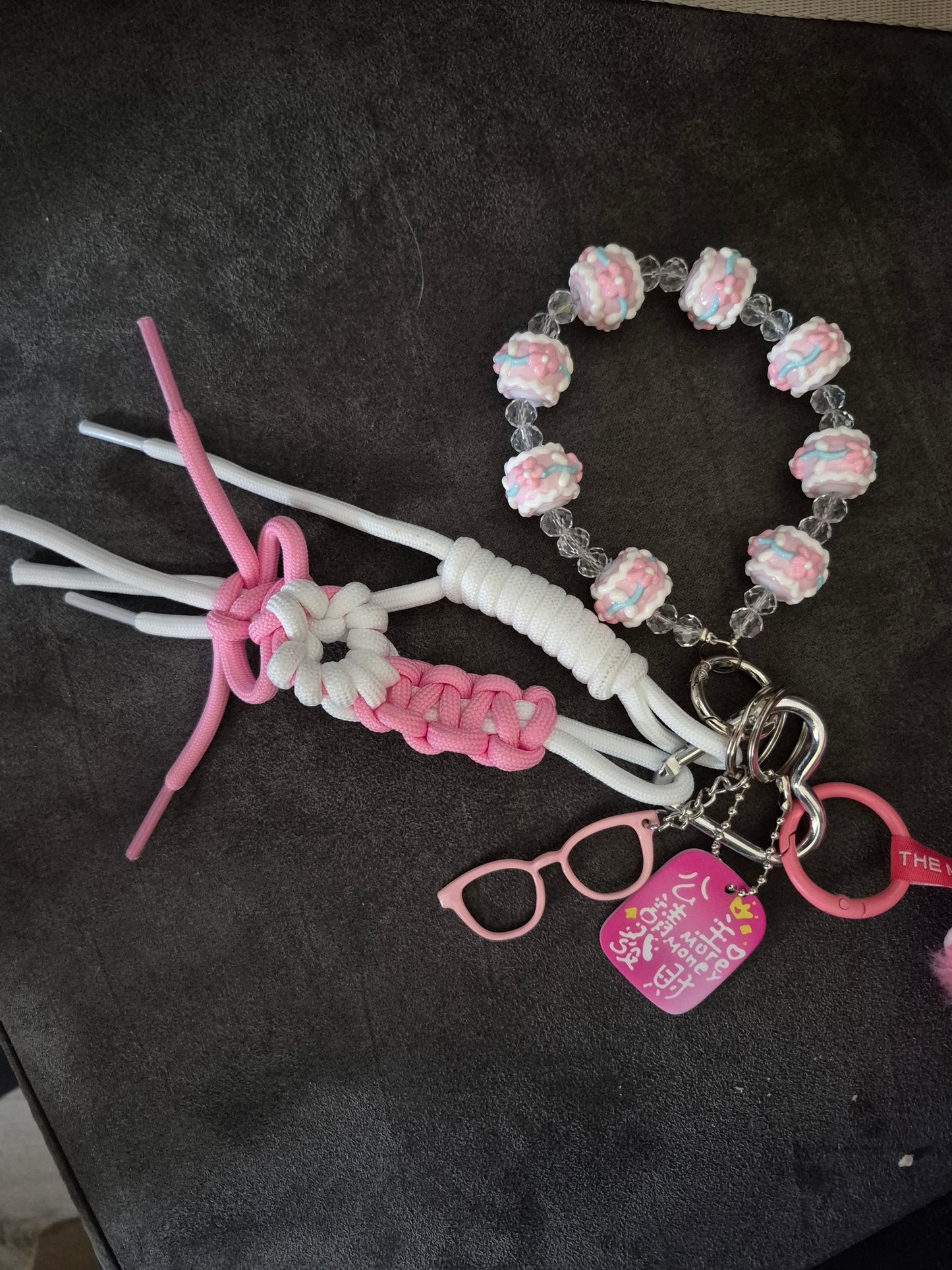 Schattige Pluche Sleutelhanger voor jong en oud – Tashanger:roze