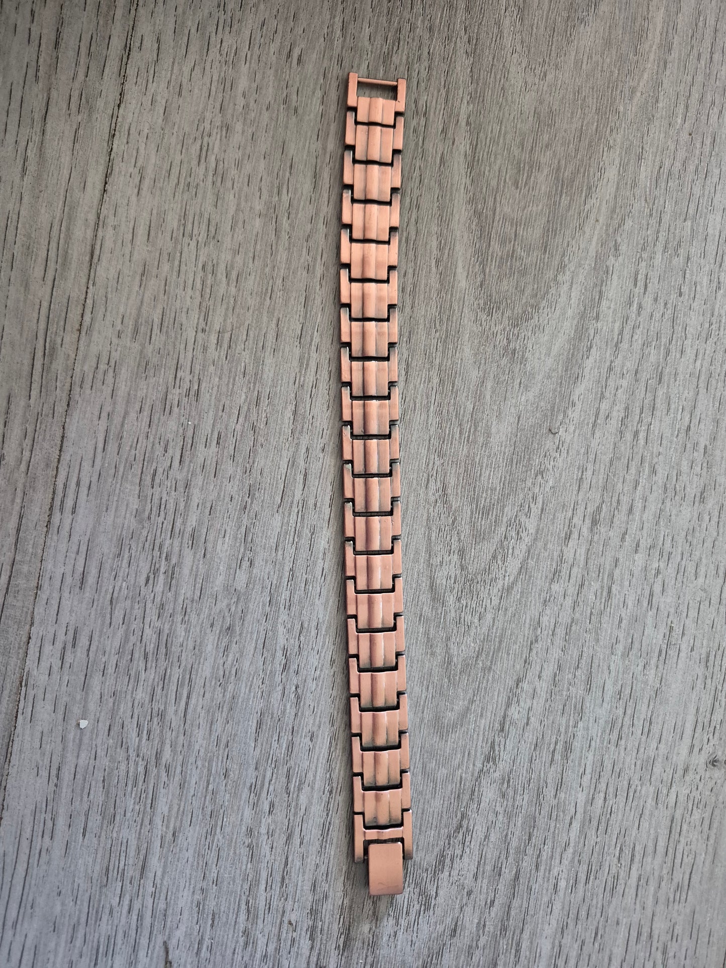 Stijlvolle armband met magneetjes